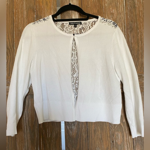 White cardigan, size medium with lace back - Picture 1 of 4